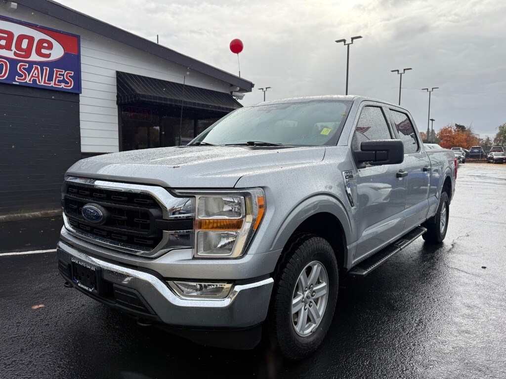 2022 Ford F-150 XLT photo 2