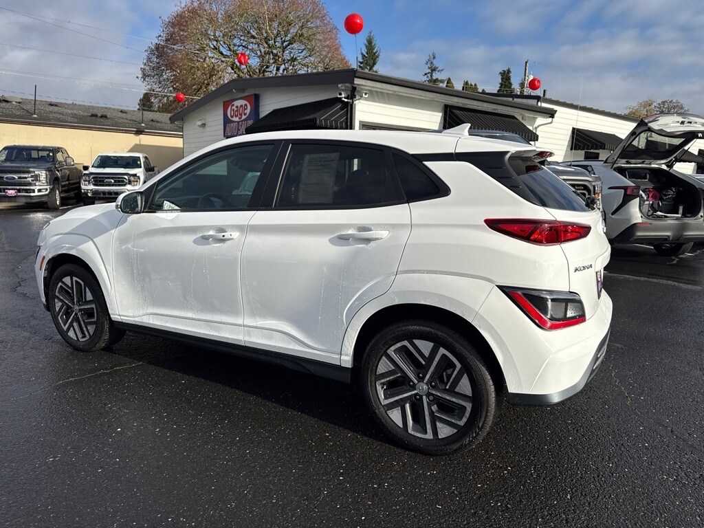 Used 2023 Hyundai Kona Electric SE SUV