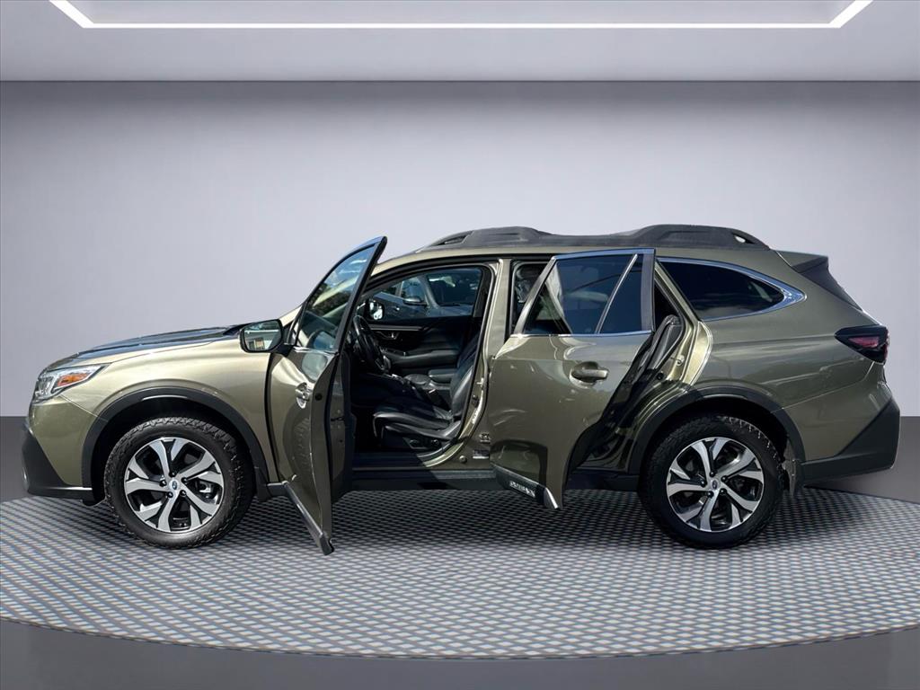 2020 Subaru Outback Limited - Photo 11