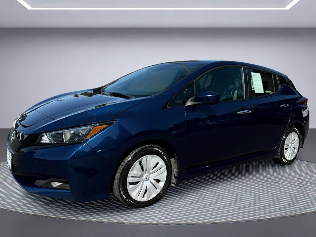 Used 2023 Nissan Leaf S Hatchback