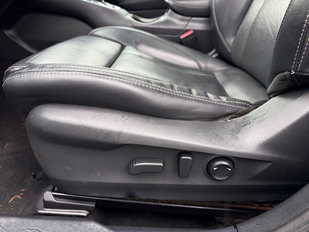 2020 Subaru Outback Limited - Photo 17