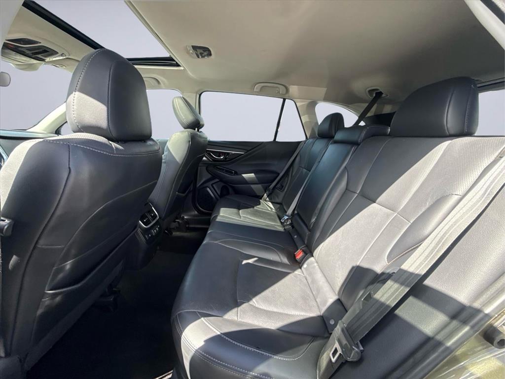 2020 Subaru Outback Limited - Photo 17