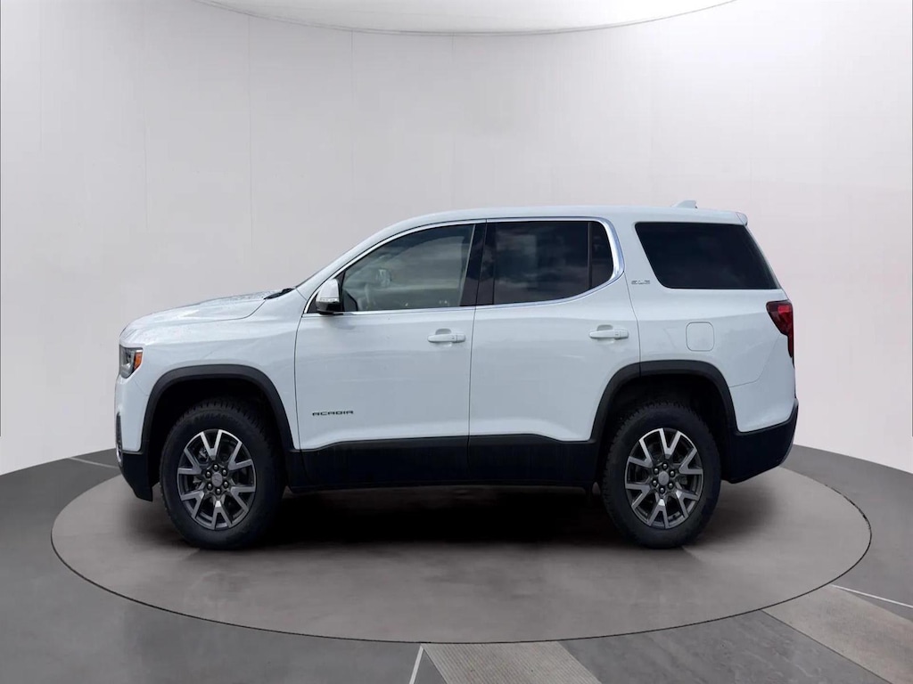 Used 2022 GMC Acadia SLE SUV
