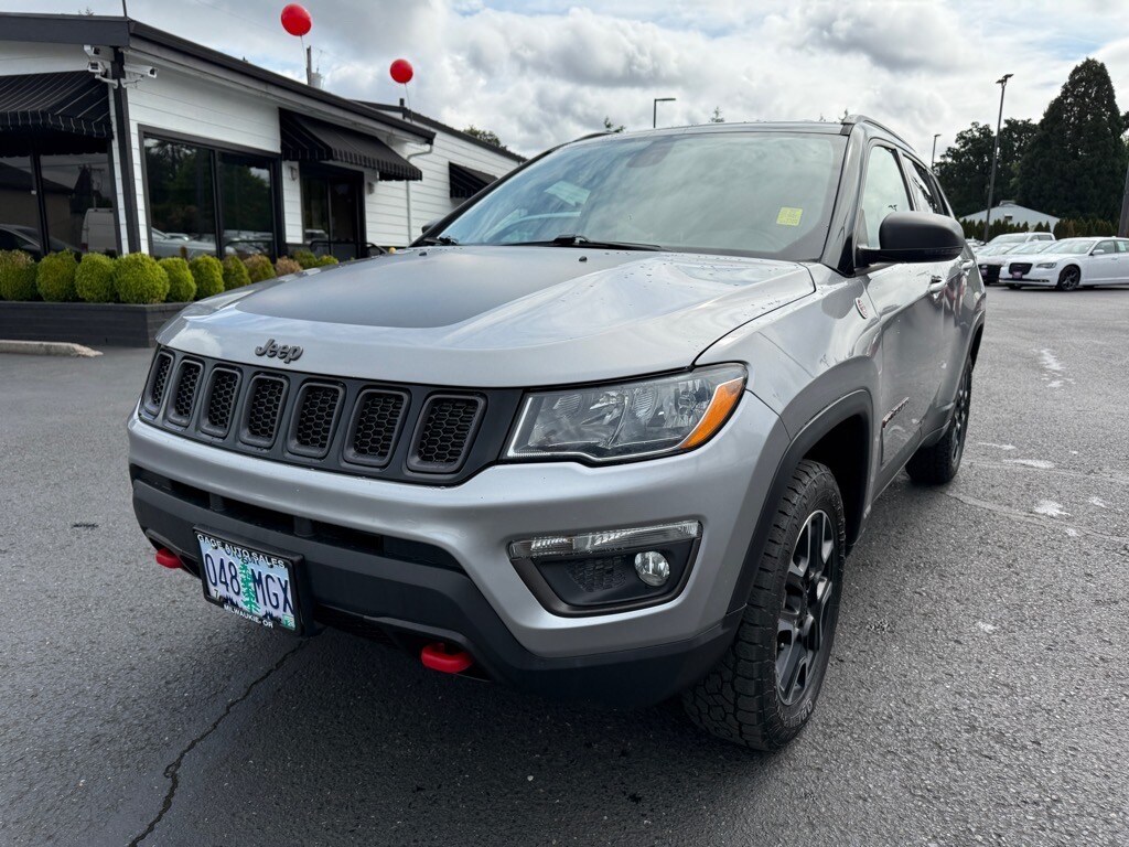 2019 Jeep Compass Trailhawk photo 2