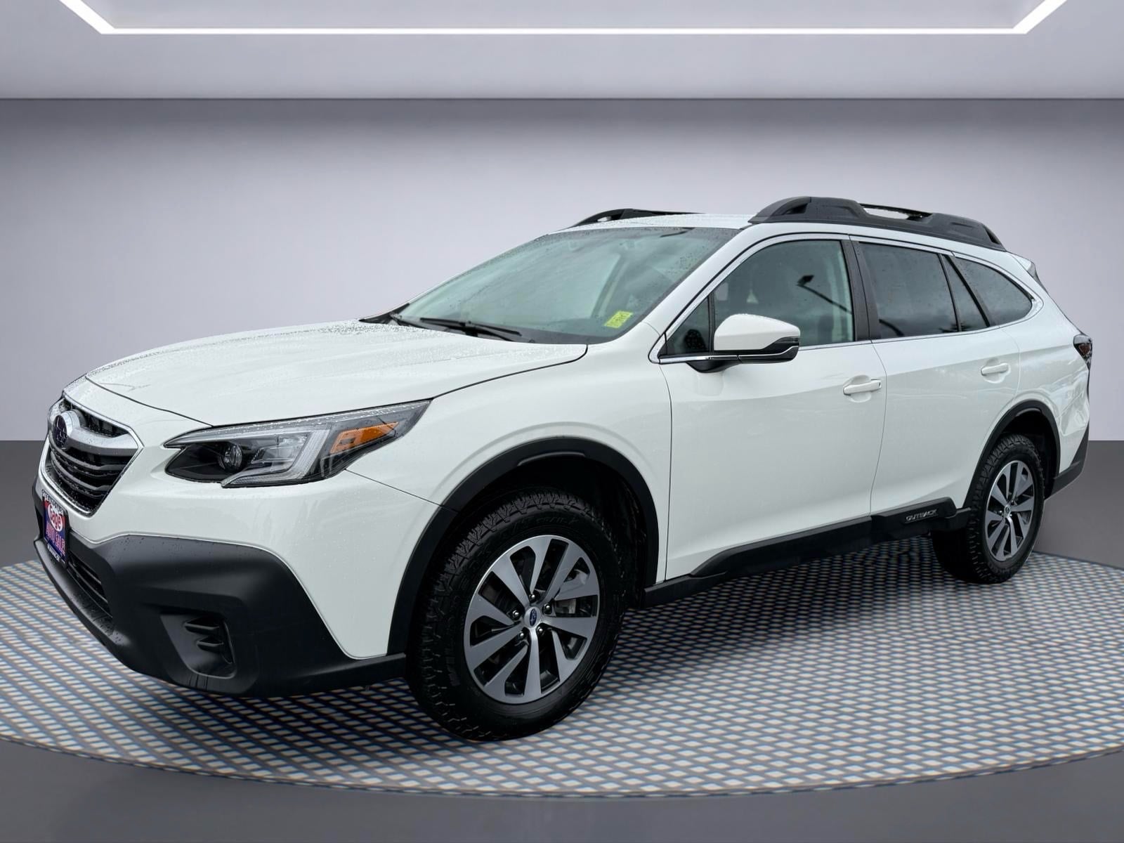 2022 Subaru Outback Premium's photo