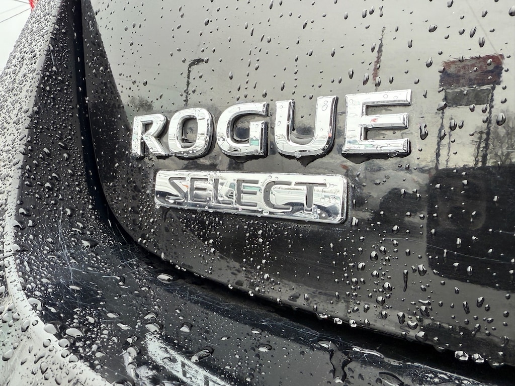 Used 2015 Nissan Rogue Select S SUV