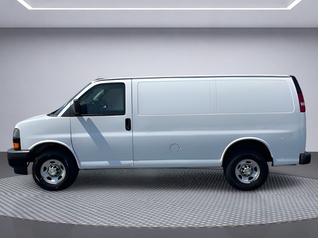 Used 2021 Chevrolet Express 2500 Van Cargo Van