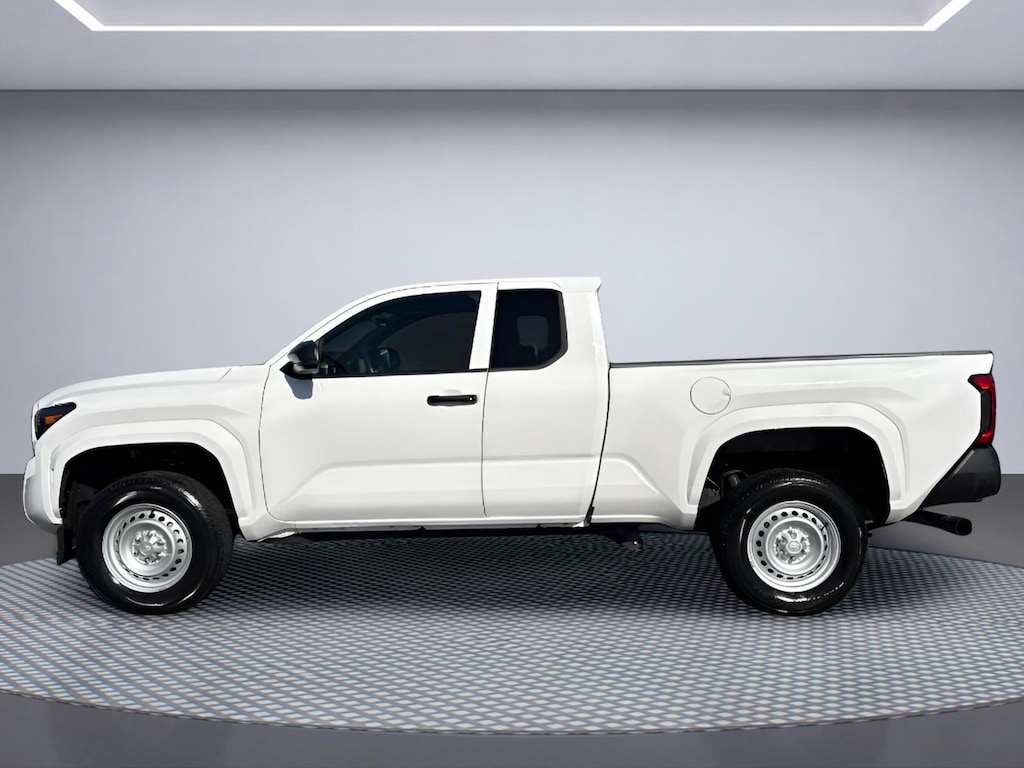 Used 2024 Toyota Tacoma SR Truck XtraCab