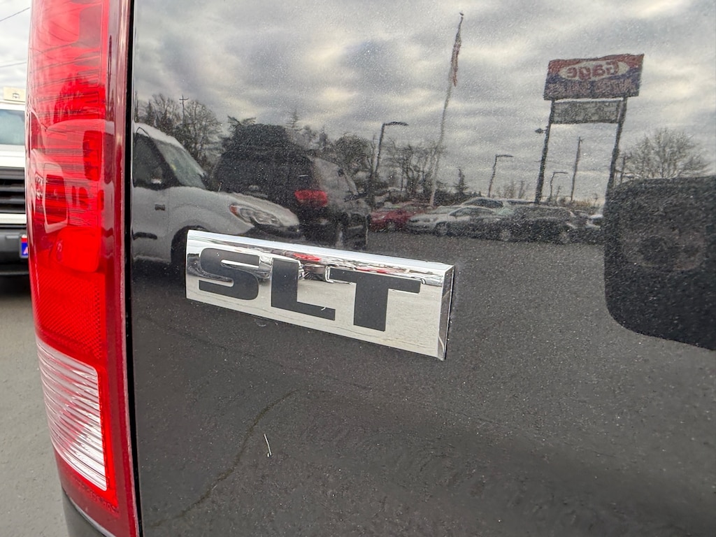 Used 2017 Ram 1500 SLT Truck Quad Cab