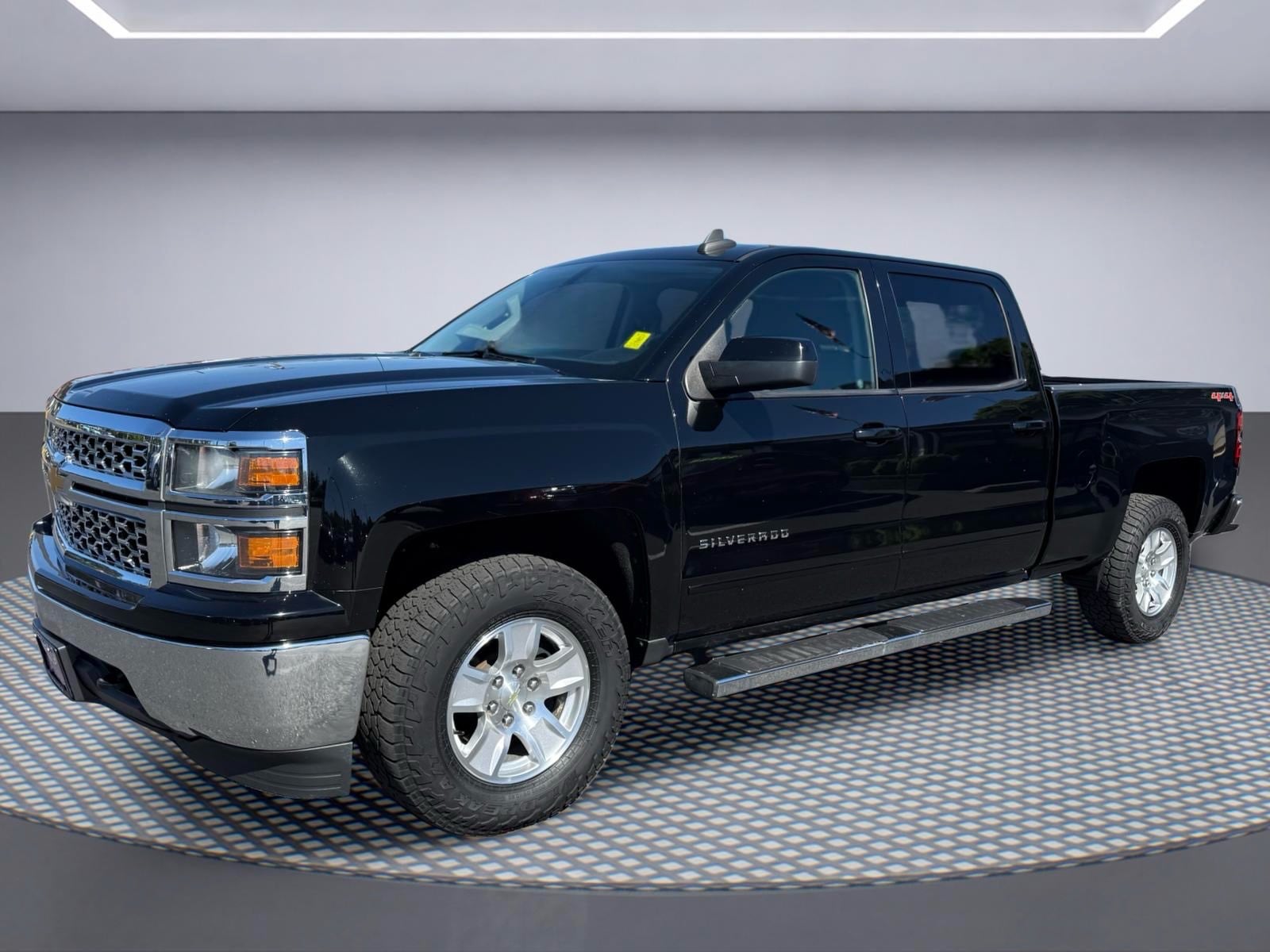 2015 Chevrolet Silverado 1500 LT 4X4 Crew Cab Short Box's photo