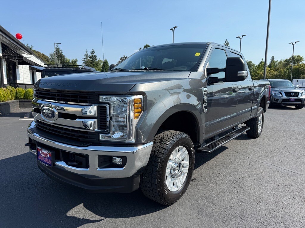 2019 Ford F-250 XLT photo 2