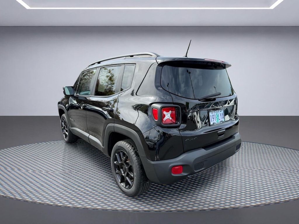 Used 2019 Jeep Renegade Altitude SUV