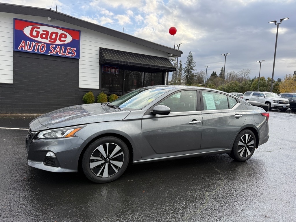 2021 Nissan Altima SV