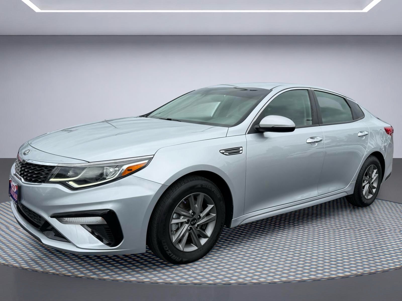 2020 Kia Optima LX AT's photo