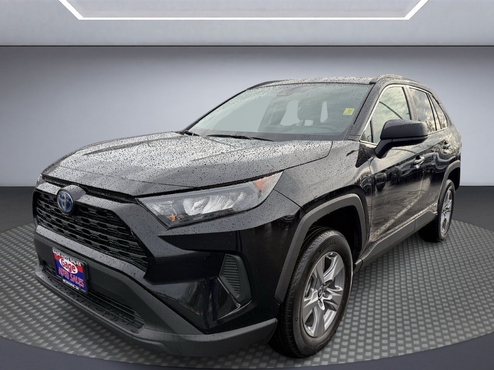 2022 Toyota RAV4 Hybrid LE AWD's photo