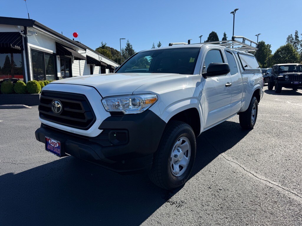 2021 Toyota Tacoma SR photo 2