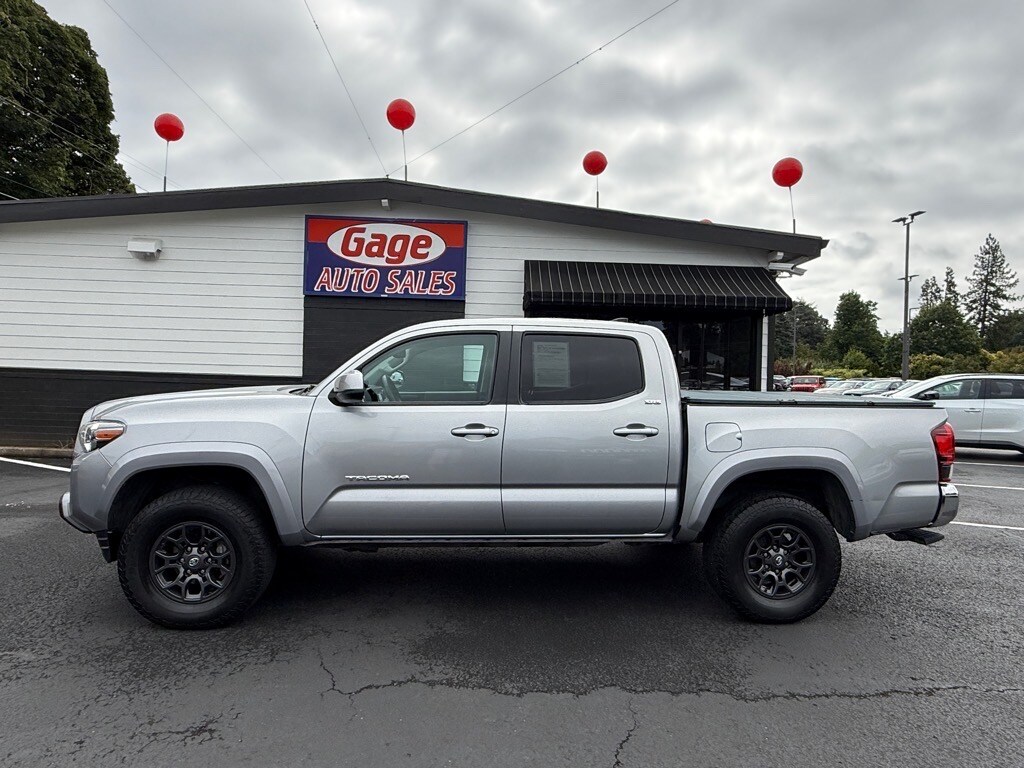 2018 Toyota Tacoma SR5 V6 photo 3