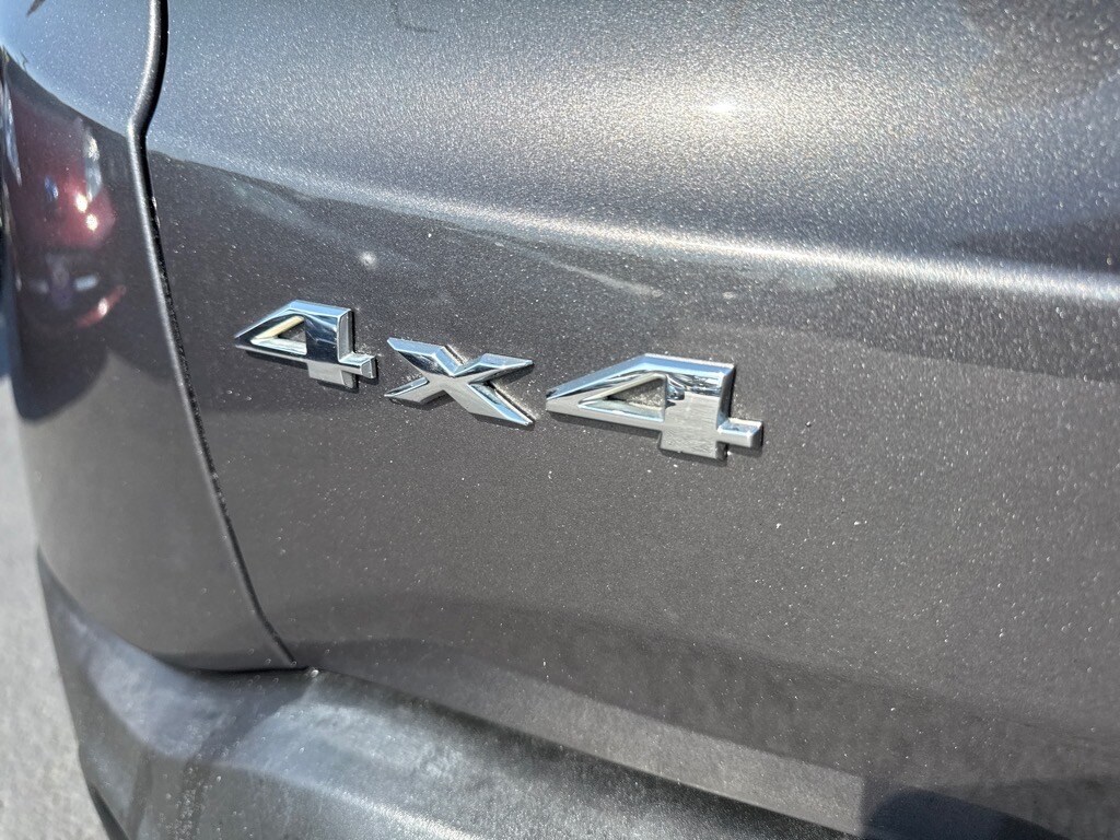 2017 Jeep Renegade Latitude North Edition photo 3