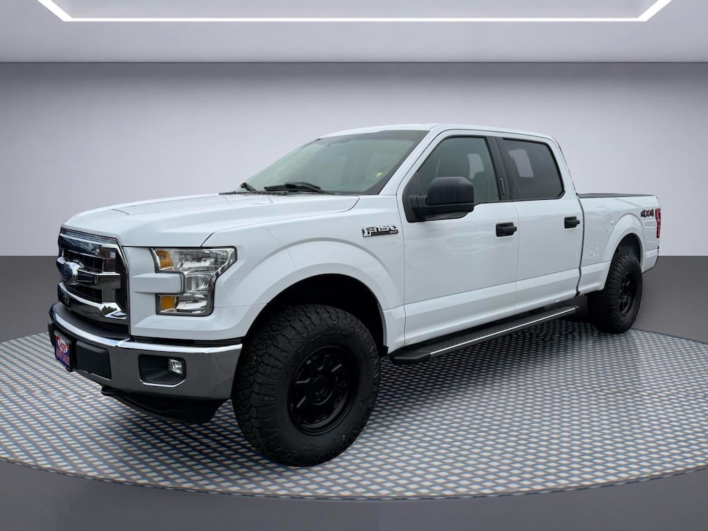 Used 2016 Ford F-150 XLT Truck SuperCrew Cab