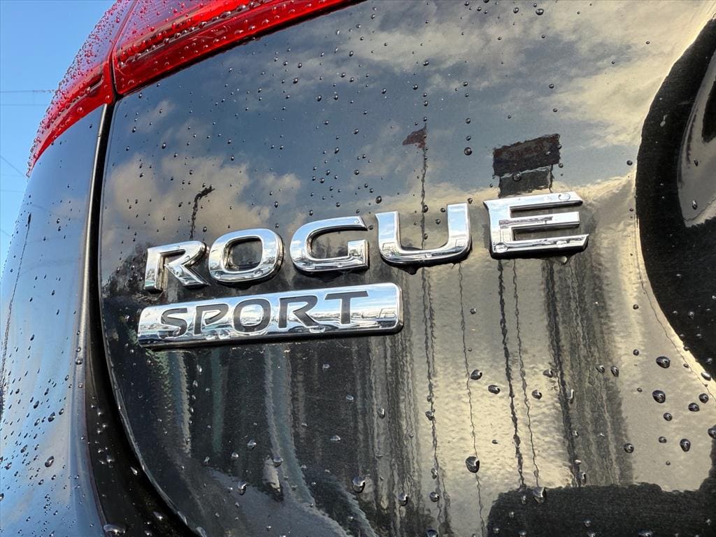 Used 2018 Nissan Rogue Sport S SUV