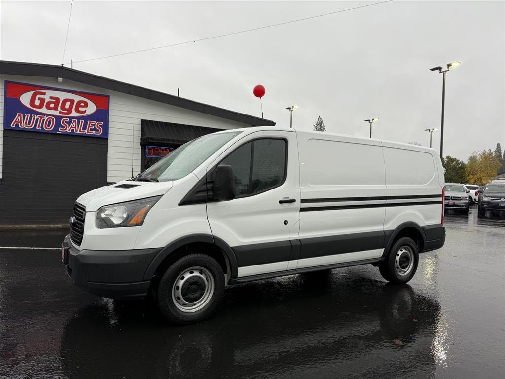 2017 Ford Transit Van Base's photo