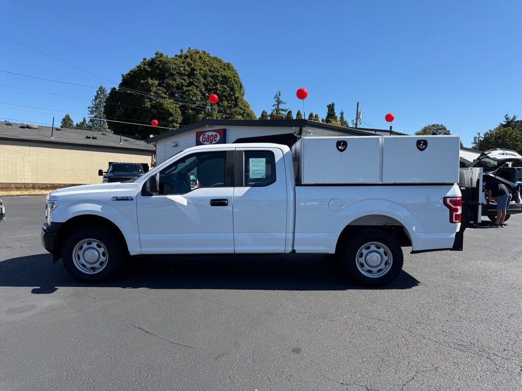 2018 Ford F-150 XL photo 2