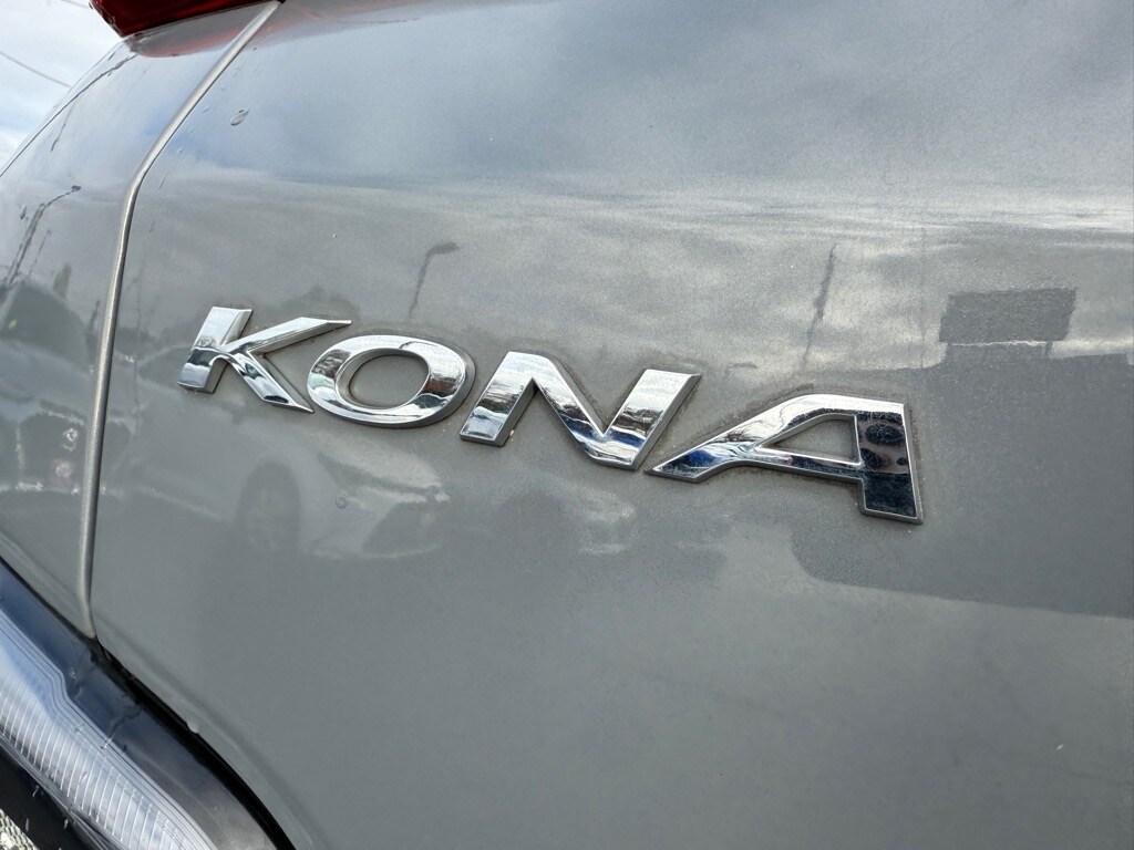 2023 Hyundai Kona Electric SE photo 3