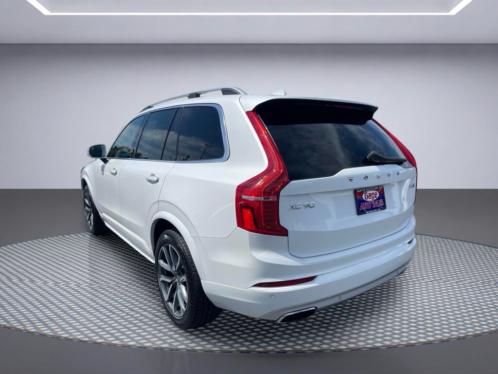 Used 2019 Volvo XC90 T6 Momentum SUV