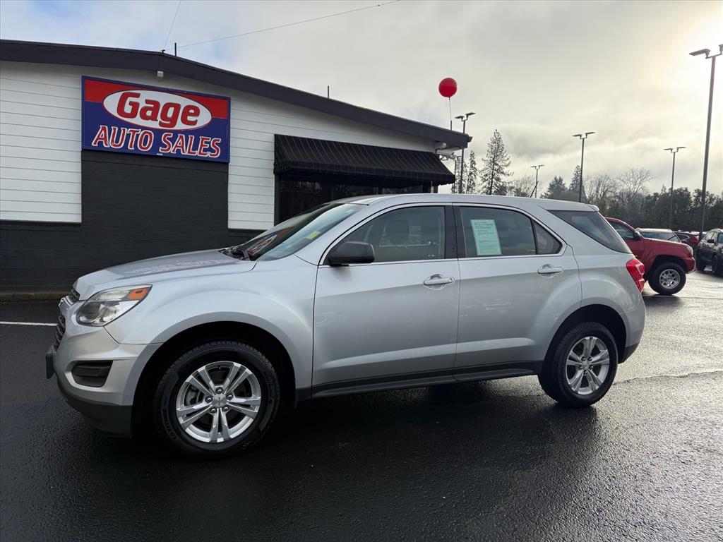 2017 Chevrolet Equinox LS's photo