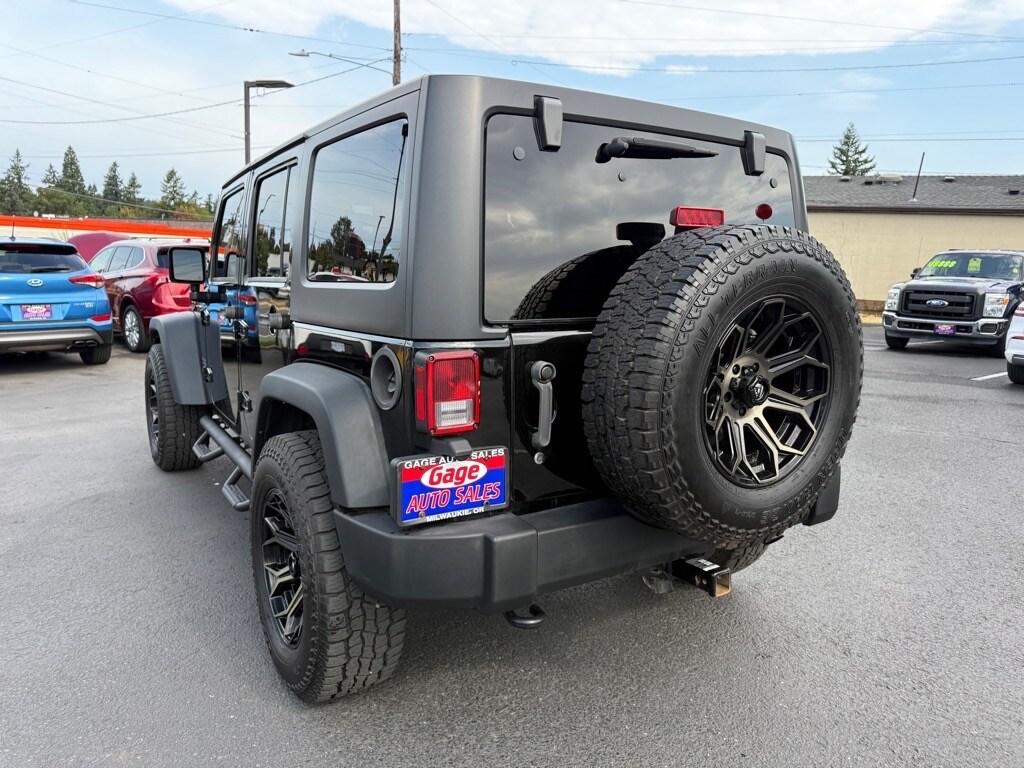 2015 Jeep Wrangler Unlimited Sport photo 4