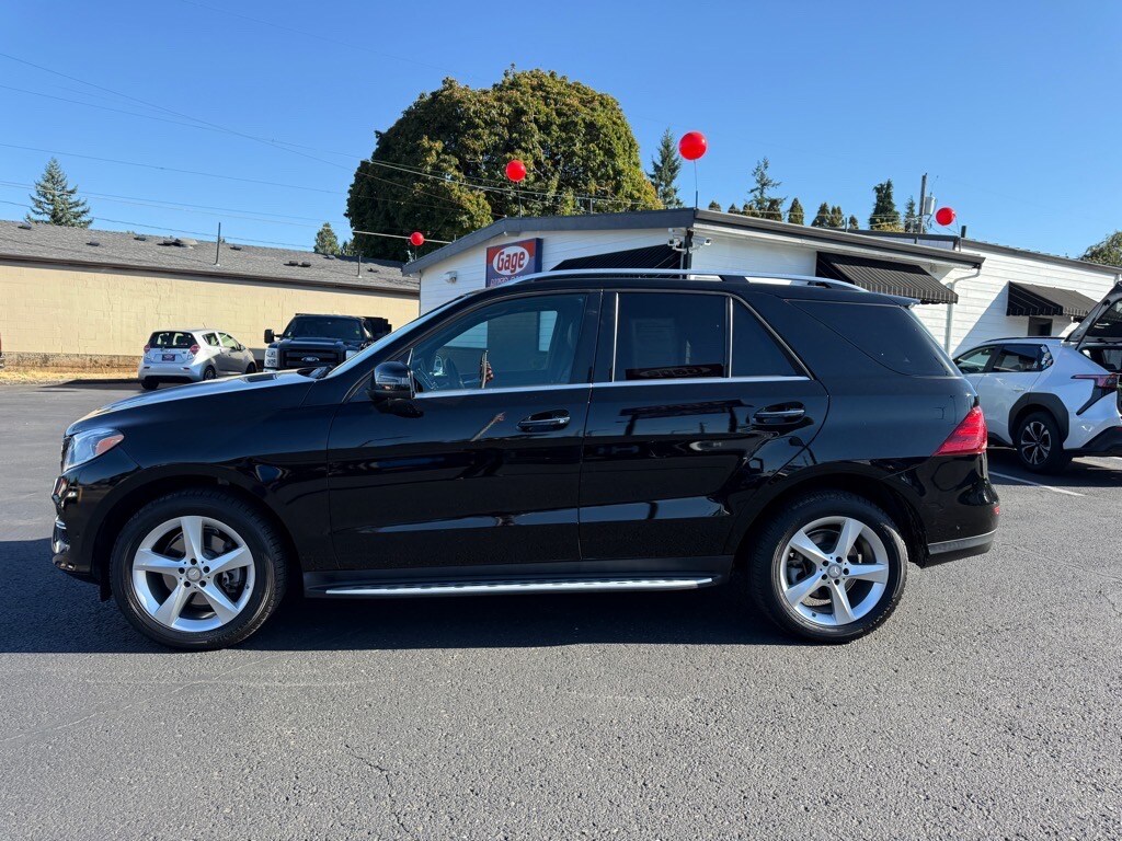 2016 Mercedes Benz GLE 350 4MATIC photo 2