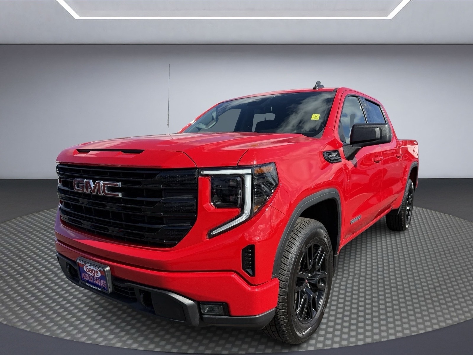 2025 GMC Sierra 4WD Crew Cab Short Box Elevation's photo