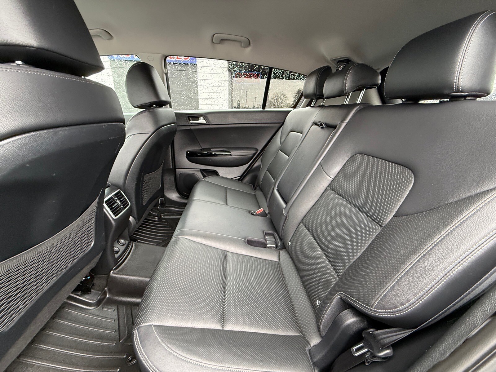 2020 Kia Sportage EX - Photo 23