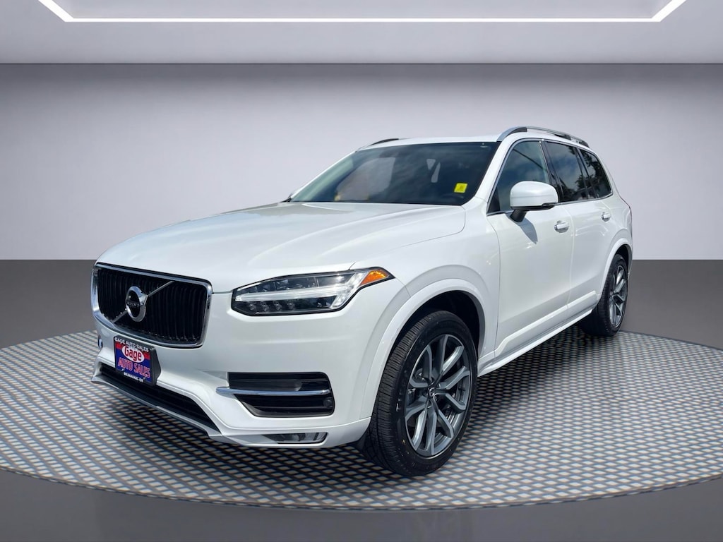 Used 2019 Volvo XC90 T6 Momentum SUV