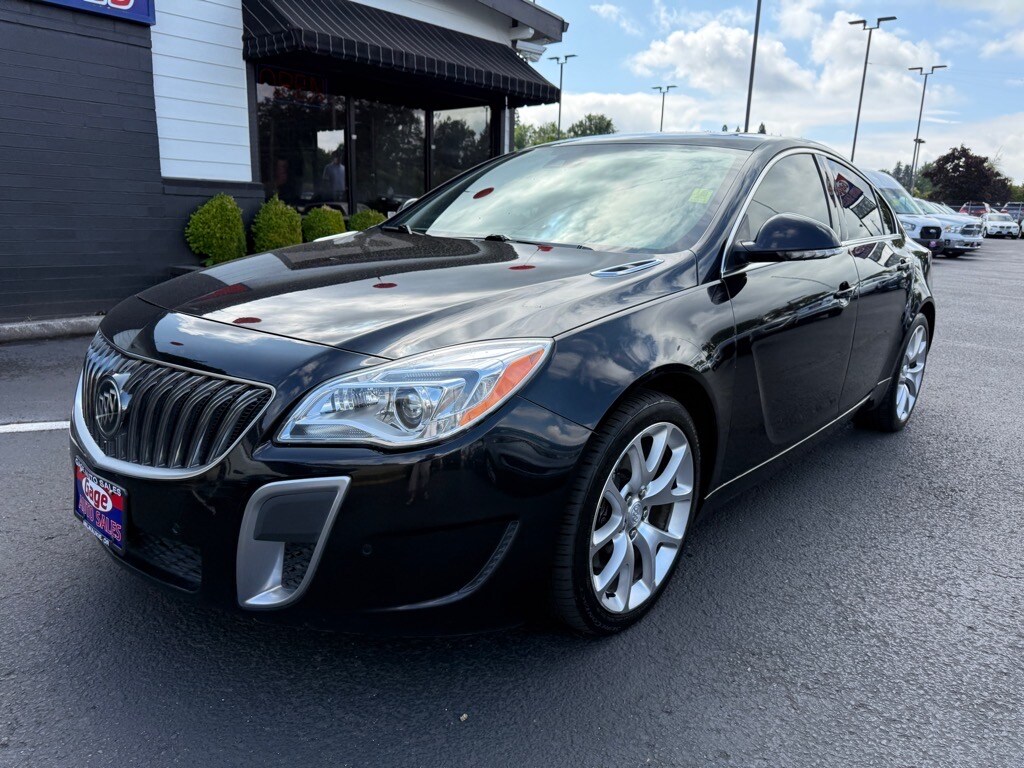 2016 Buick Regal GS photo 2