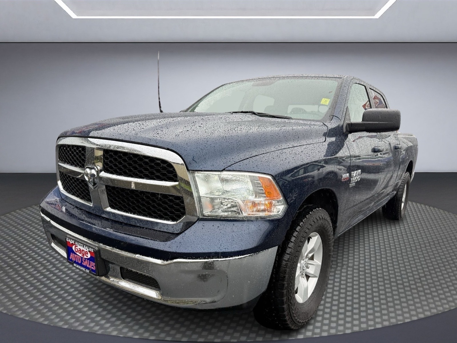 2020 RAM Ram 1500 Classic SLT