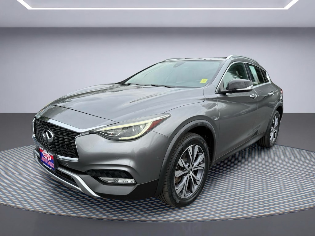Used 2017 INFINITI QX30 Premium SUV