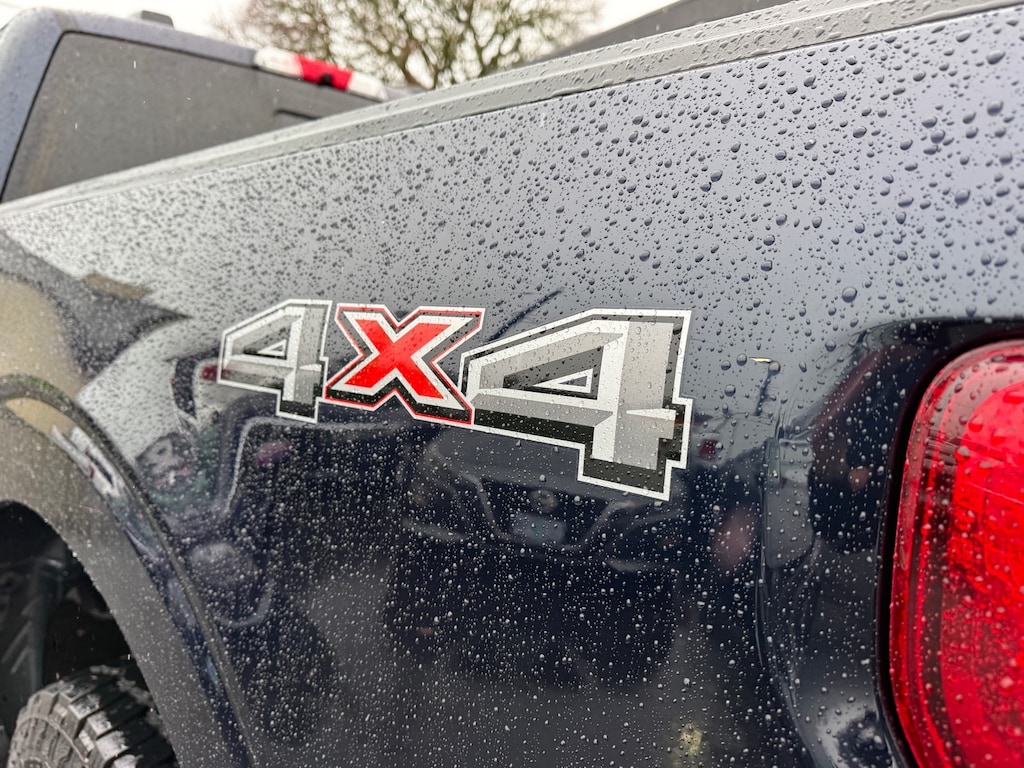 Used 2022 Ford F-150 Lariat Truck SuperCrew Cab