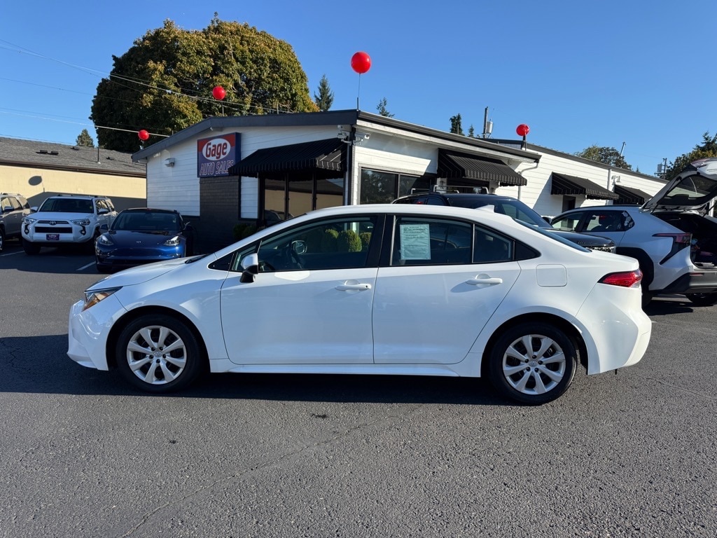 Used 2024 Toyota Corolla LE Sedan