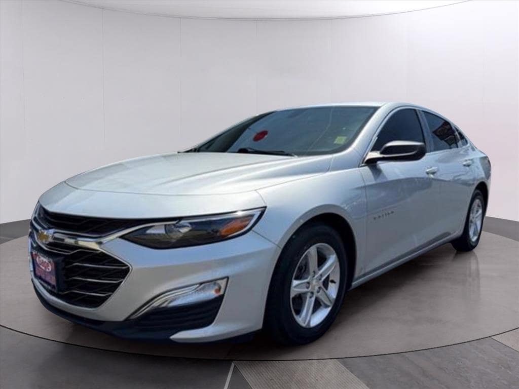 2020 Chevrolet Malibu's photo