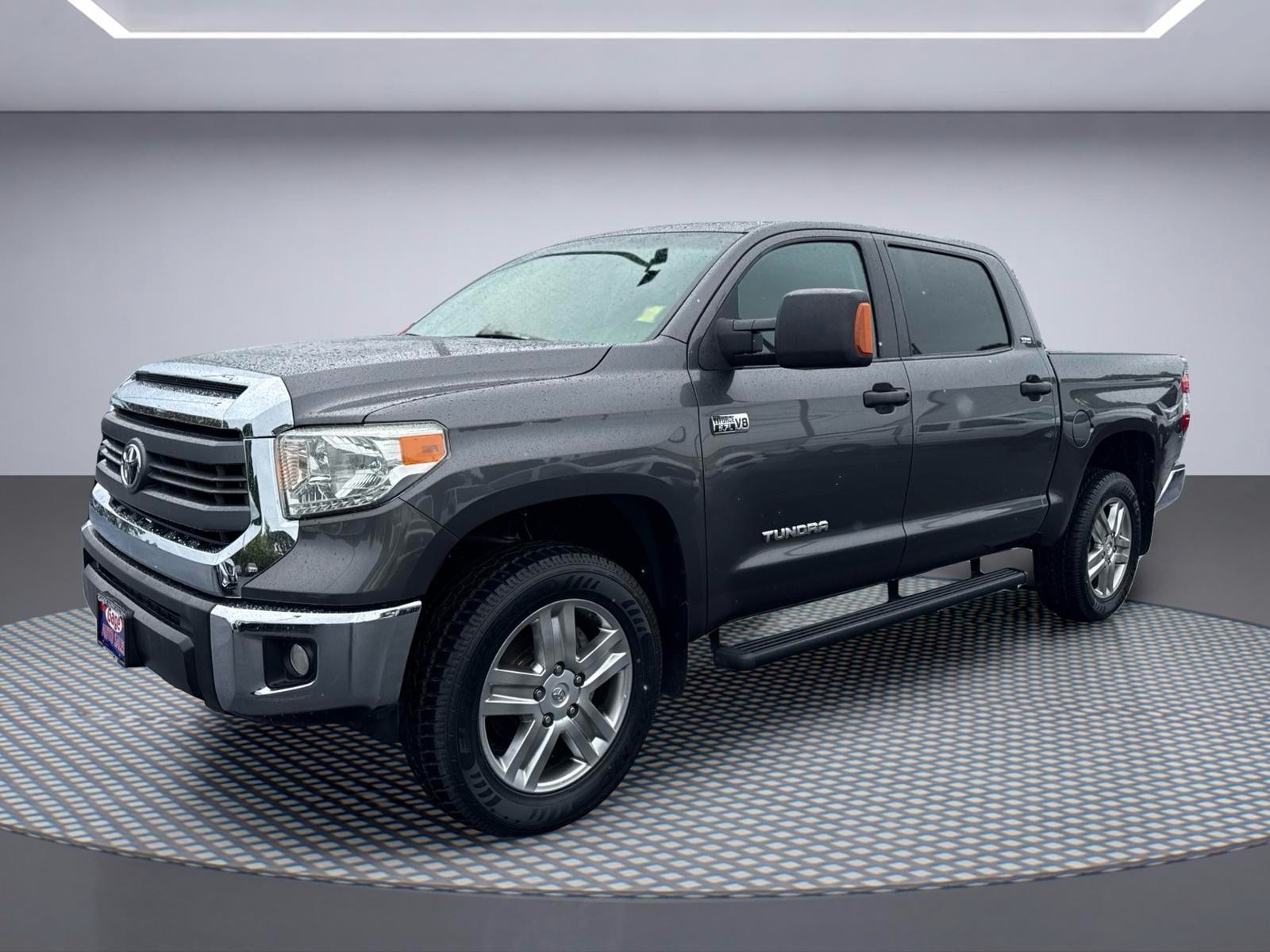 2014 Toyota Tundra 5.7 Auto SR5 Crew Max's photo