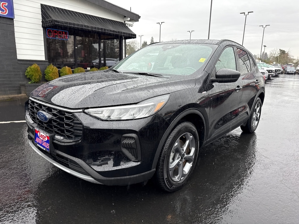 Used 2025 Ford Escape ST-Line SUV