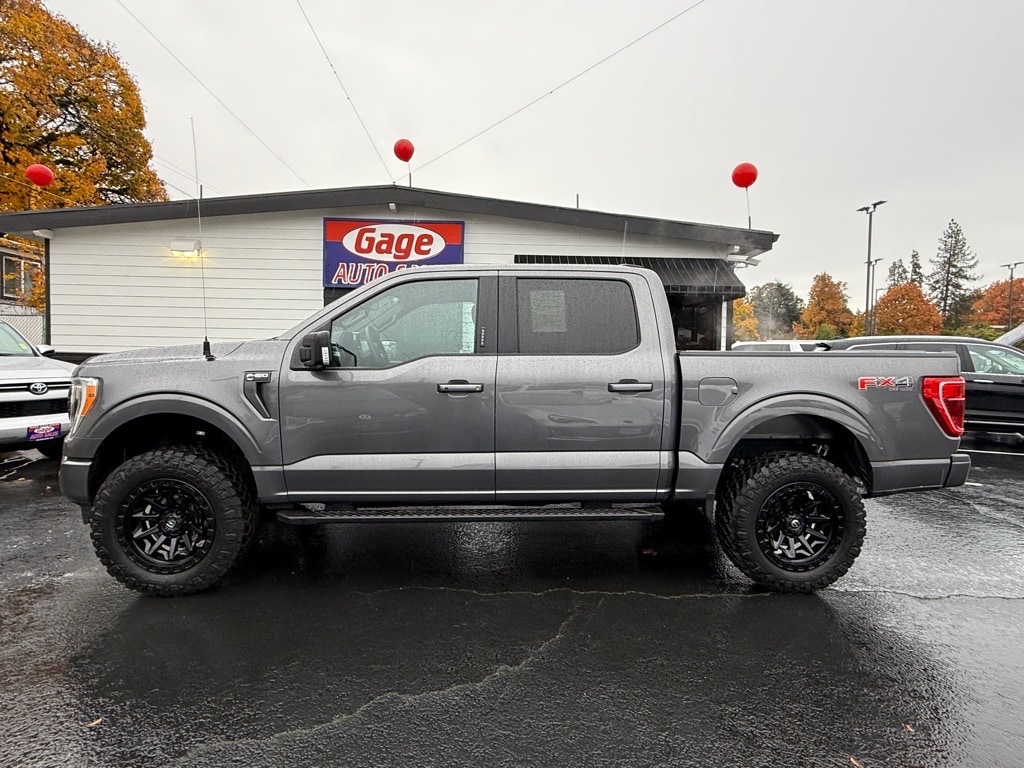 Used 2023 Ford F-150 XLT Truck SuperCrew Cab