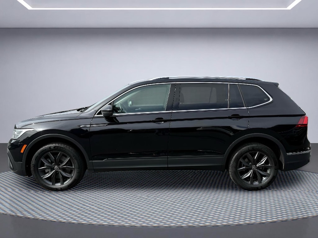 Used 2023 Volkswagen Tiguan SE 4motion SUV