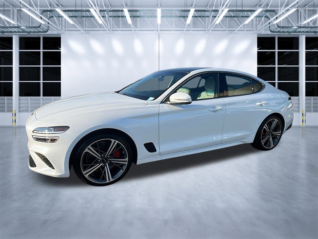 2024 Genesis G70 2.5T Sport Prestige photo 3