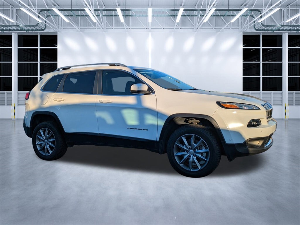2018 Jeep Cherokee Limited's photo