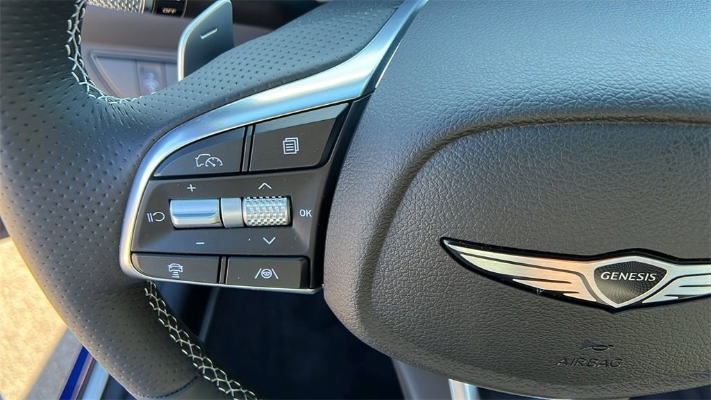 2025 GENESIS G70 Sport Advanced - Photo 18
