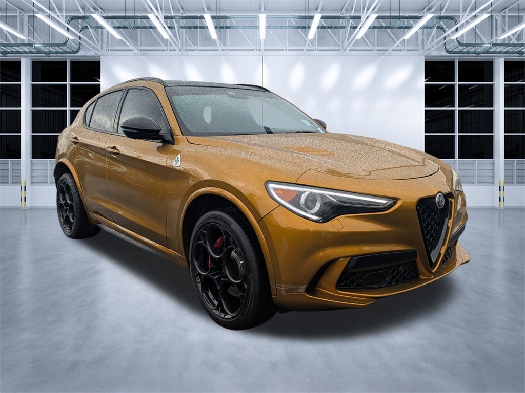 Used 2023 Alfa Romeo Stelvio Quadrifoglio SUV