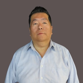 Staff member Hai Li from ID_0b16ff