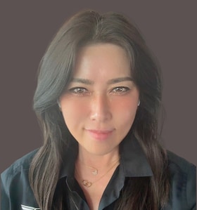 Staff member Jamie Pak from ID_0b16ff